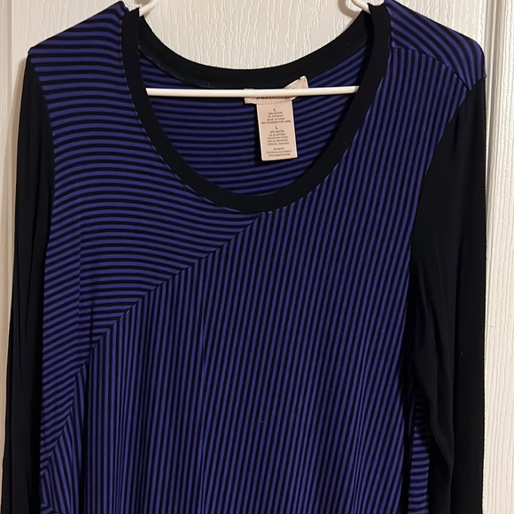 Tunic - Picture 2 of 2